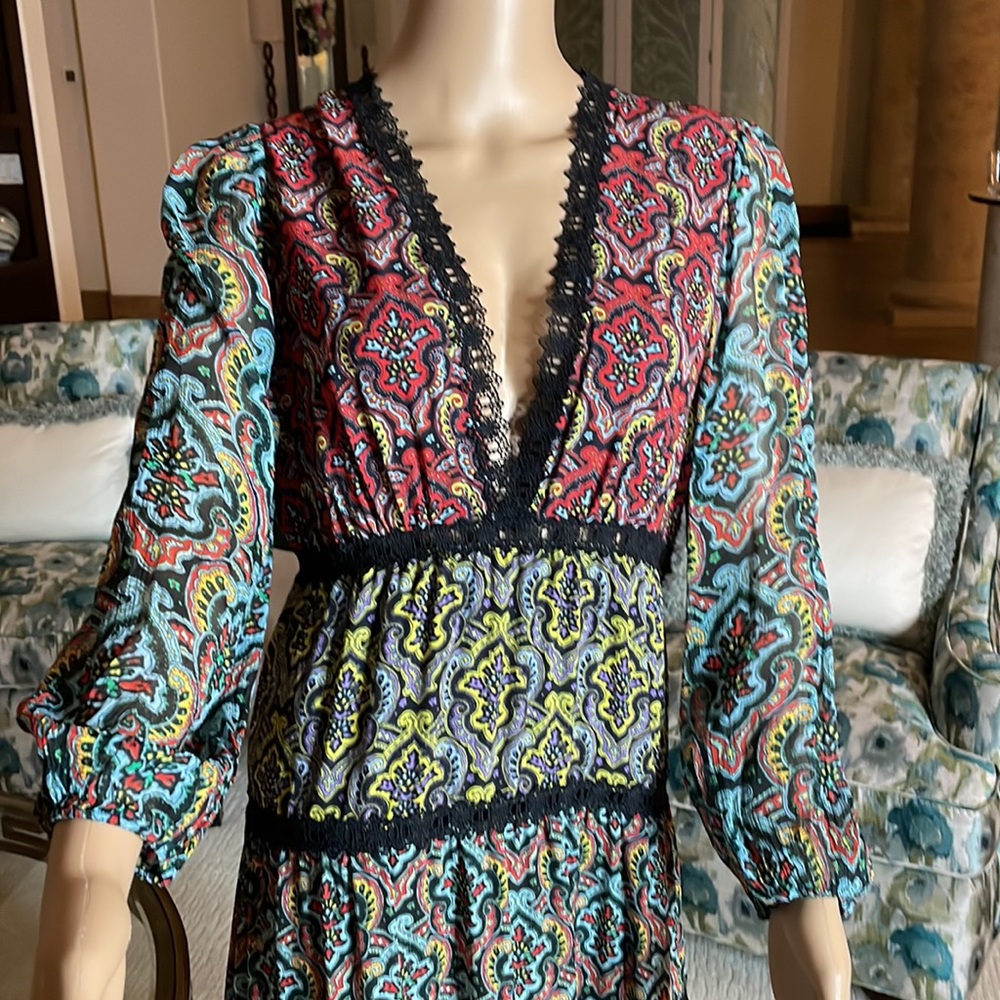 Beautiful multi color Alice and Olivia dress - Picture 2 of 7